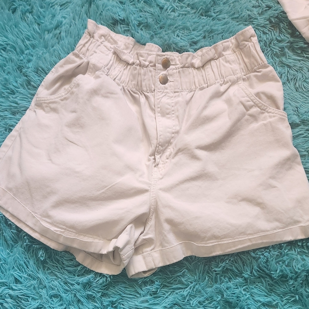 H&M Paper-Bag white Shorts Size 14